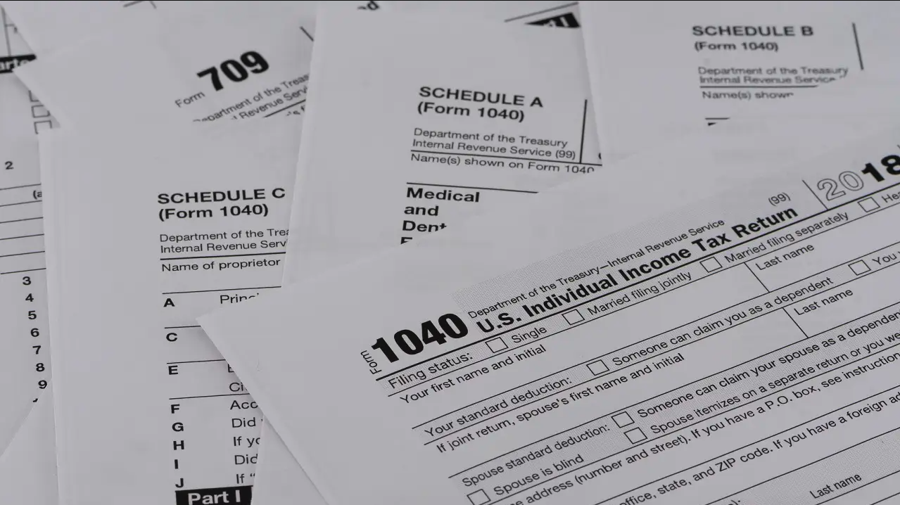 A helpful guide to financial success for Sober Livings (just in time for tax season!)